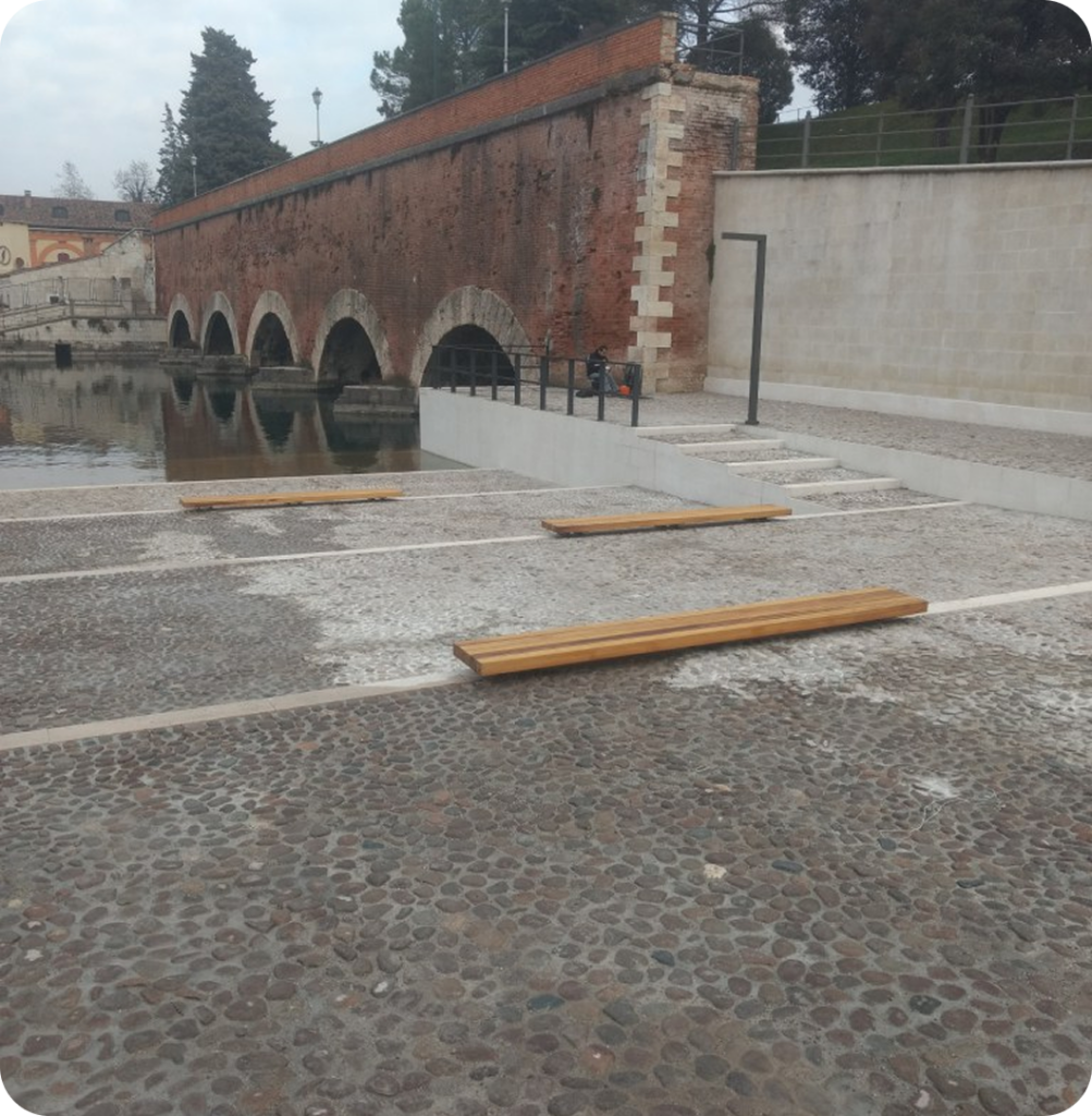 Piazza F. di Savoia 3