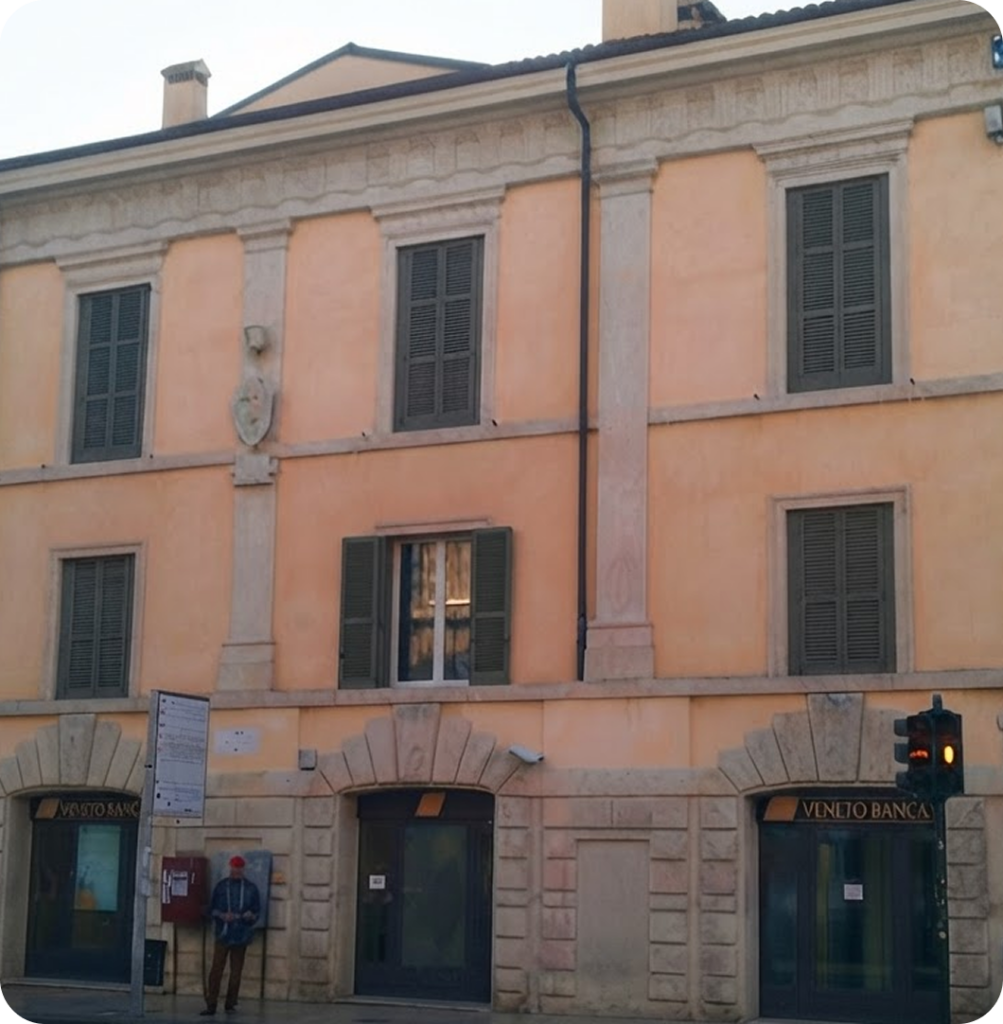 Via Roma 1